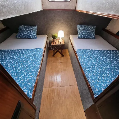 Experiencia En El Mar C Bateau-hôtel