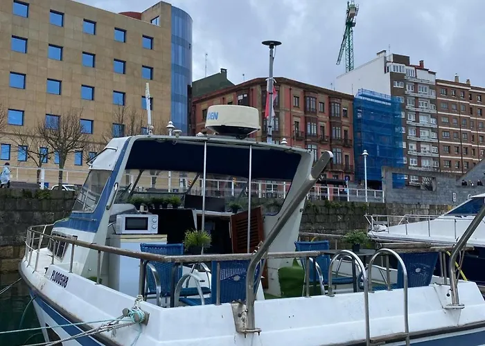 Experiencia En El Mar C Bateau-hôtel *